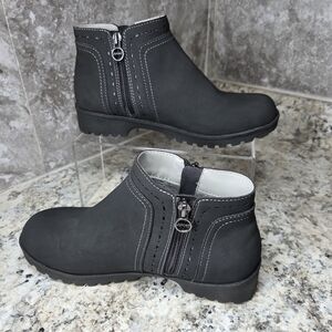 Stylish Black Ankle Boots